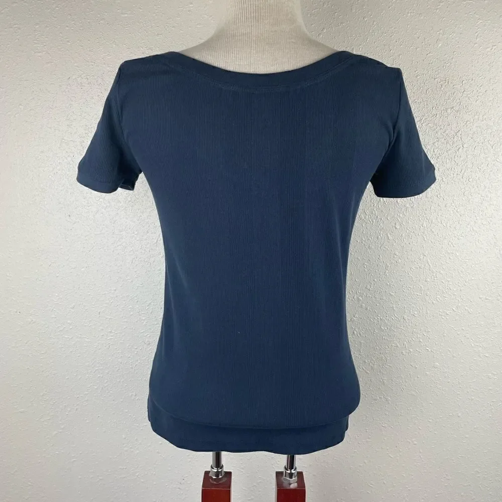 NWT Tommy Hilfiger Navy Blue V-Neck Top Size M